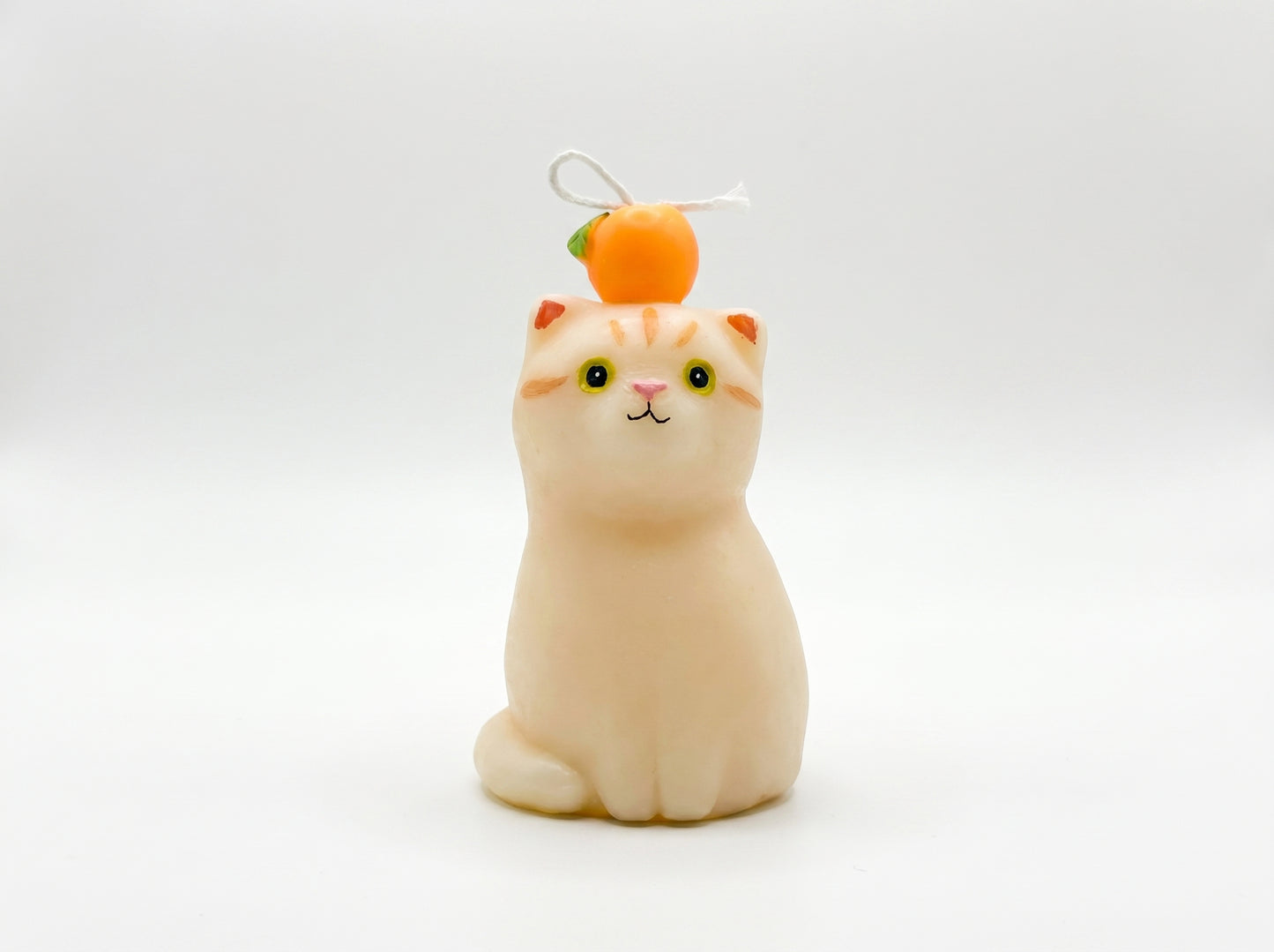 Cream Cat Candle 133g/4.7oz · White Tea — Handmade Calming Candle