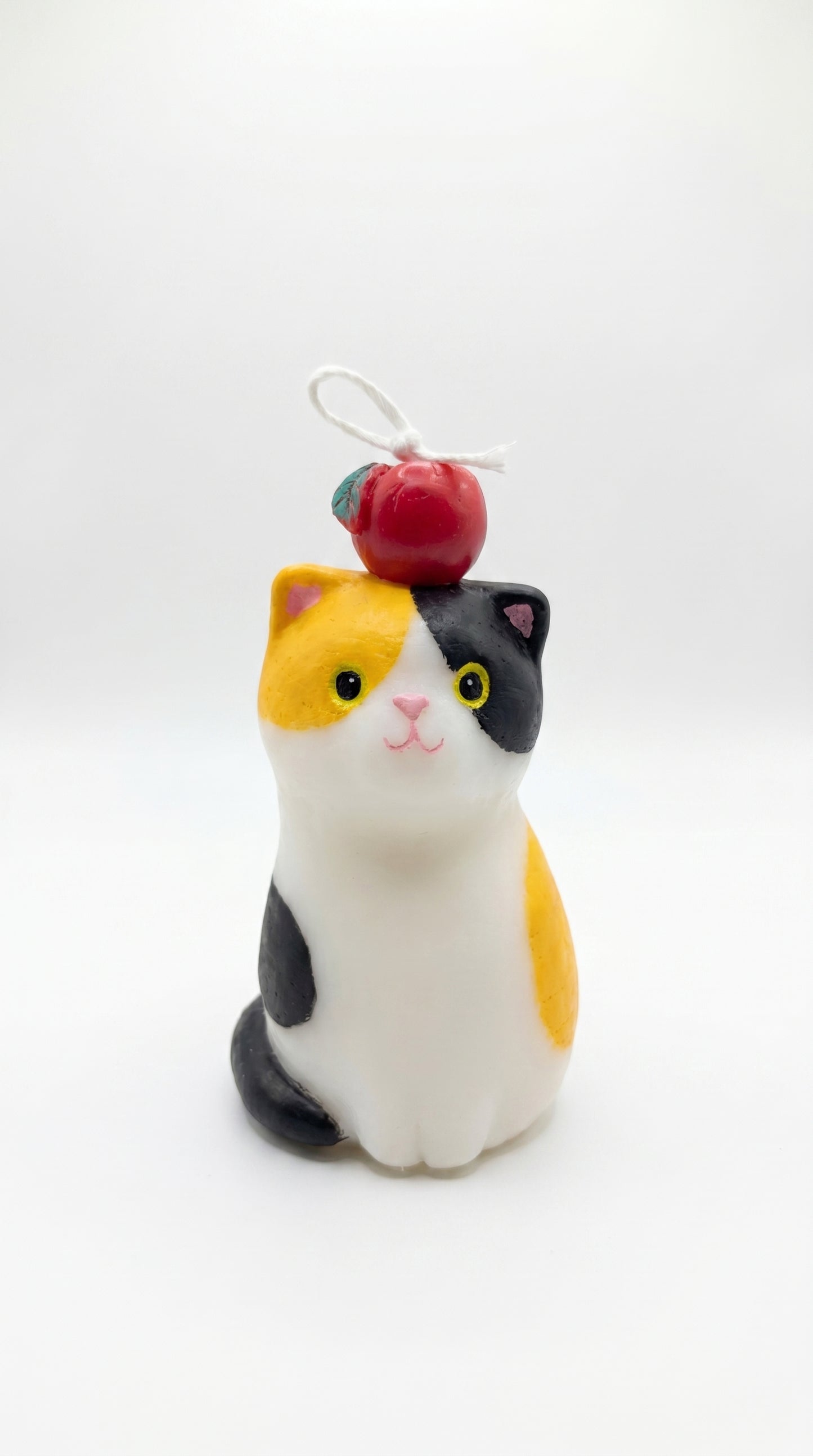 Calico Cat Candle 133g/4.7oz · Nile — Handmade Calming Candle