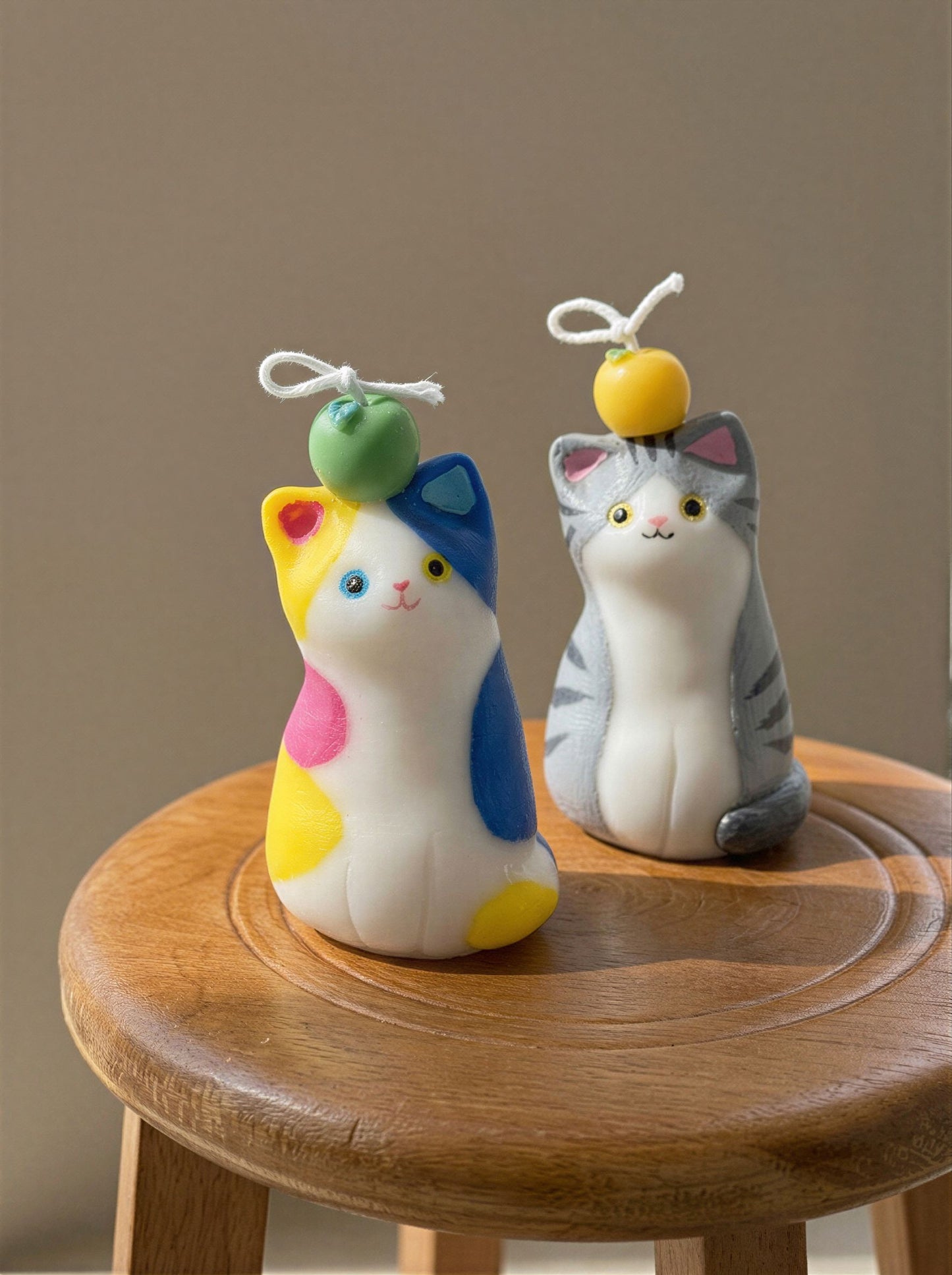 Calico Cat Candle 95g/3.35oz · Gardenia — Handmade Calming Candle
