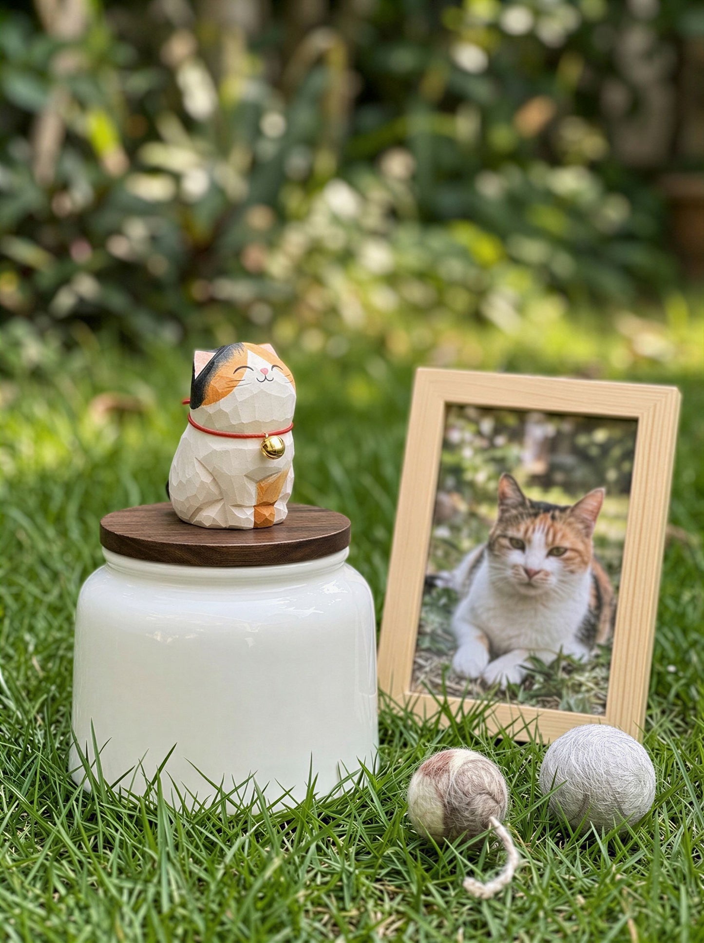 Cat Memorial Bell Ceramic Pet Urn with Figurine - 570ml - Calico - pet ashes memorial urn