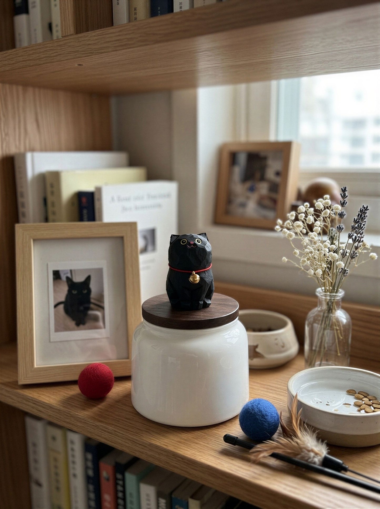 Cat Memorial Bell Ceramic Pet Urn with Figurine - 570ml - Bombay Black Cat - pet ashes memorial urn